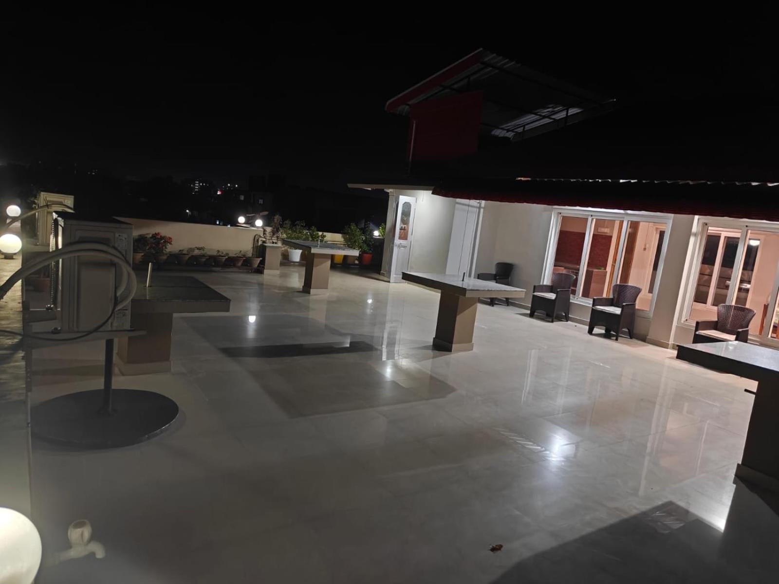 Shangrila Homestay Jorhāt Esterno foto